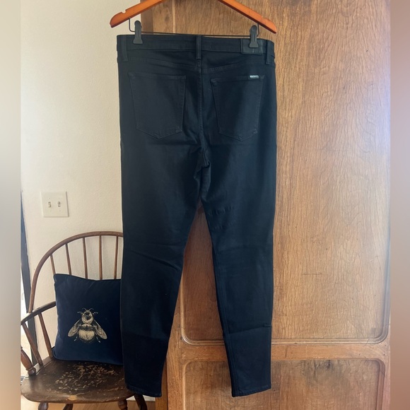 Joe's Jeans The Charlie High-Rise Stretch Skinny Jeans - Picture 7 of 10